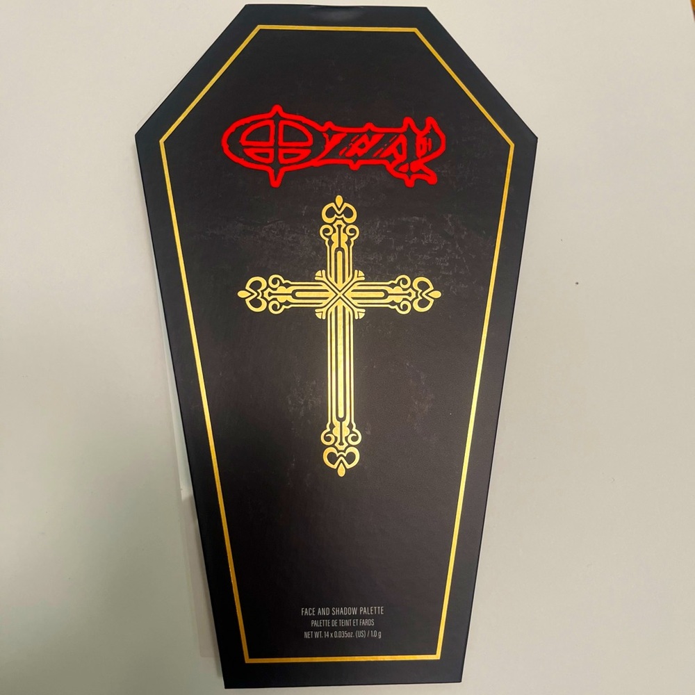 NIB. SOLD OUT. LIMITED EDITION Ozzy Osbourne Coffin Eyeshadows 14 shades  🖤⚰️